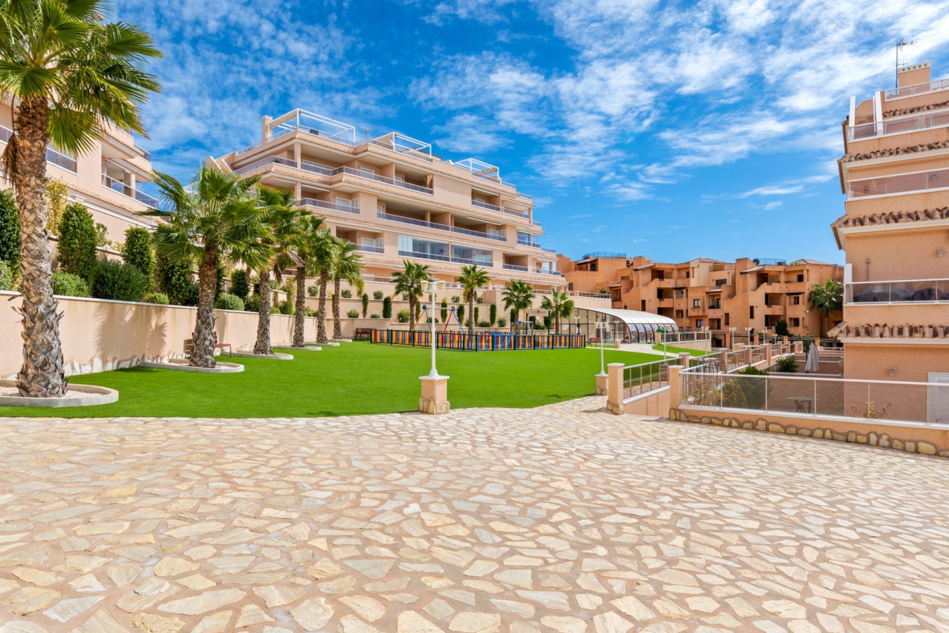 Brukt - Apartment -
Orihuela Costa - Costa Blanca