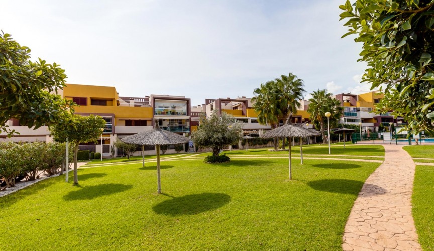 Brukt - Apartment -
Orihuela Costa - Costa Blanca