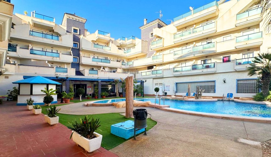 Brukt - Apartment -
Orihuela Costa - Costa Blanca