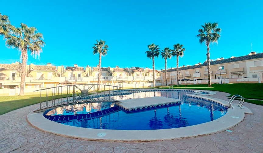 Brukt - Apartment -
Orihuela Costa - Costa Blanca