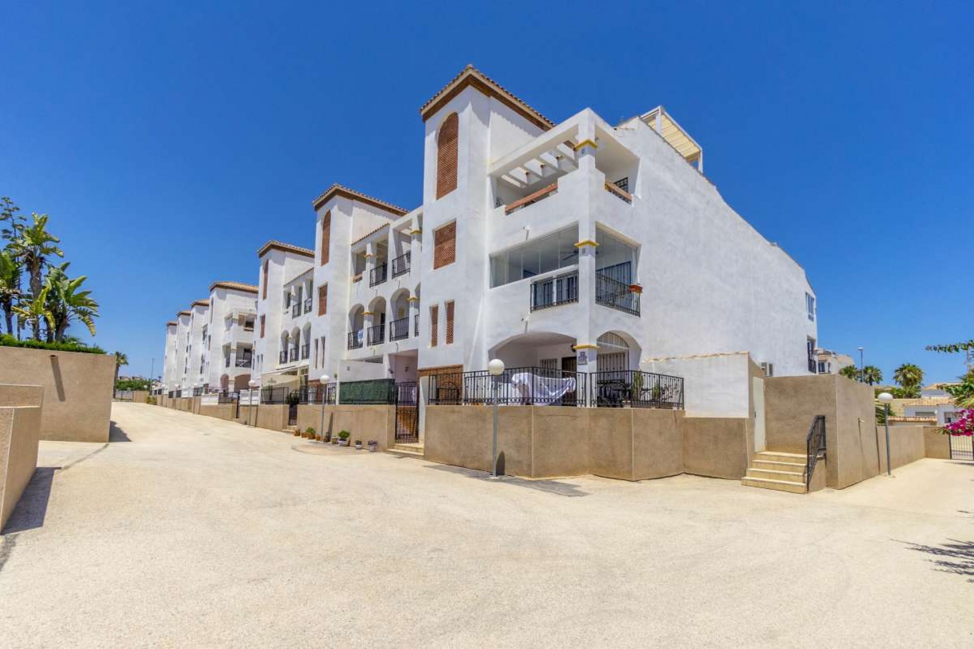 Brukt - Apartment -
Orihuela Costa - Costa Blanca