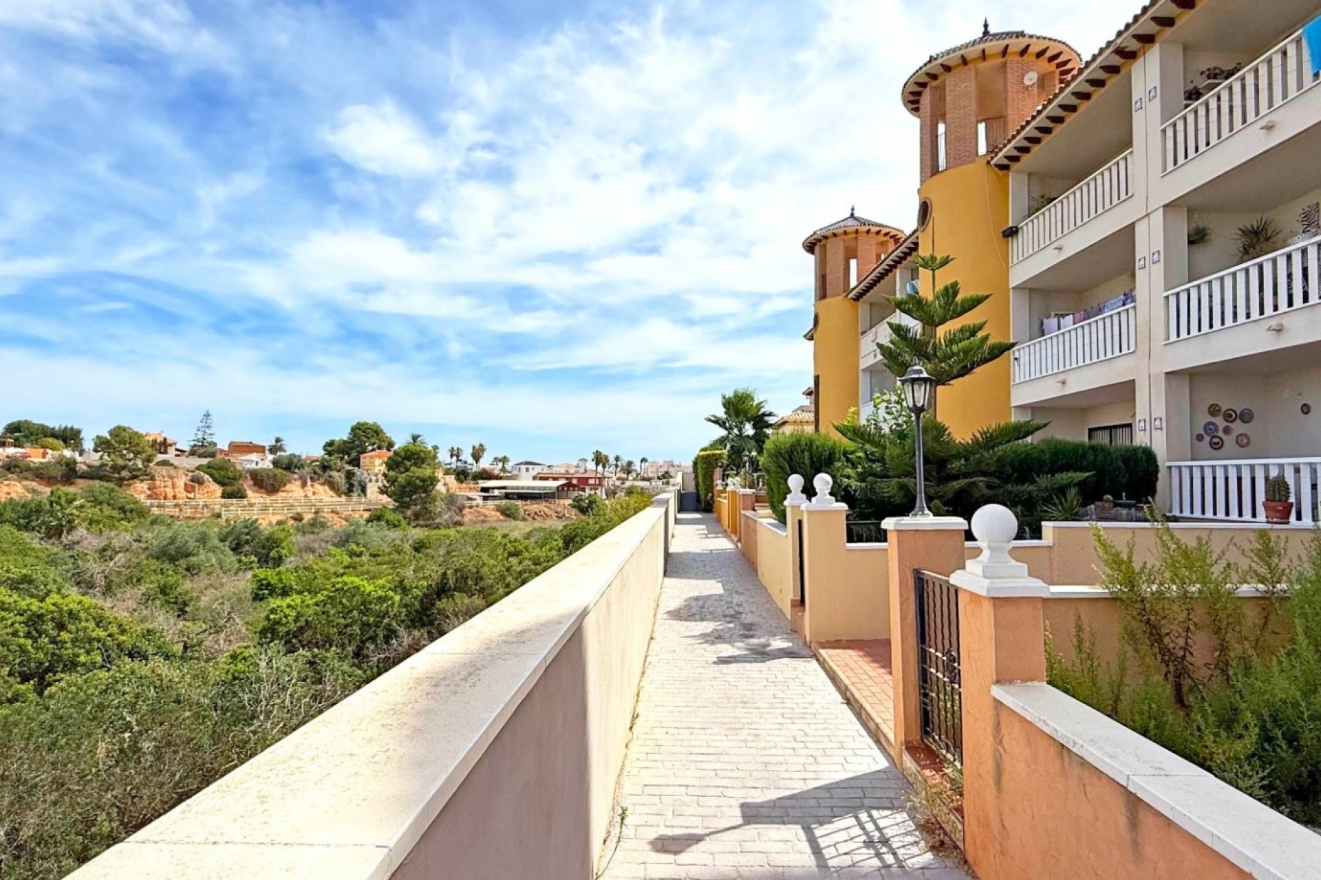 Brukt - Apartment -
Orihuela Costa - Costa Blanca