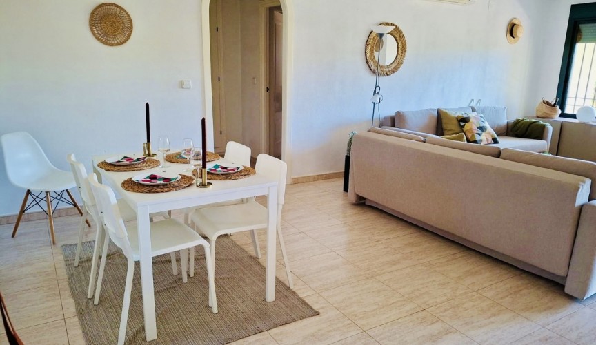 Brukt - Apartment -
Orihuela Costa - Costa Blanca