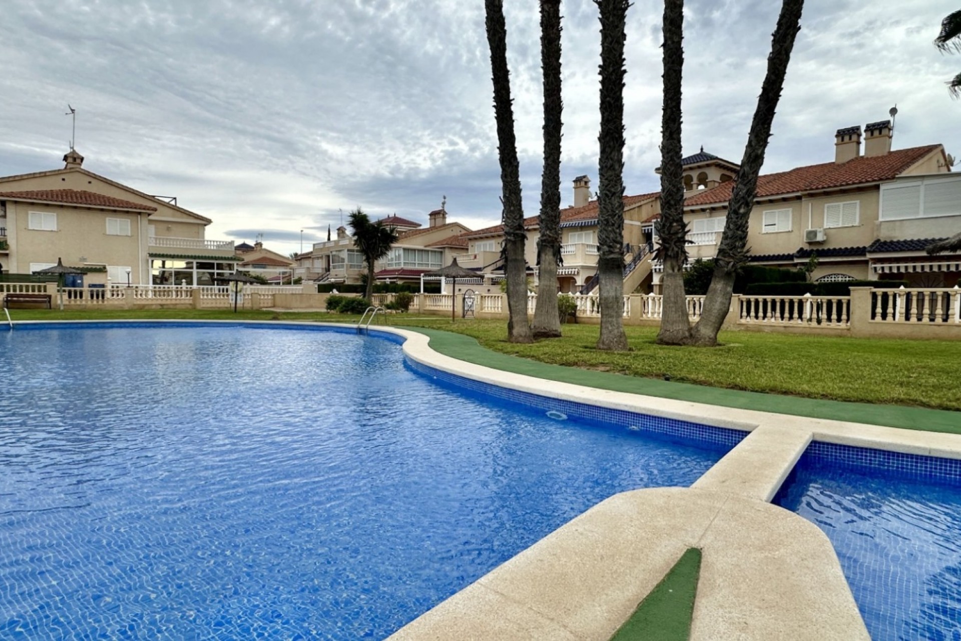 Brukt - Apartment -
Orihuela Costa - Costa Blanca