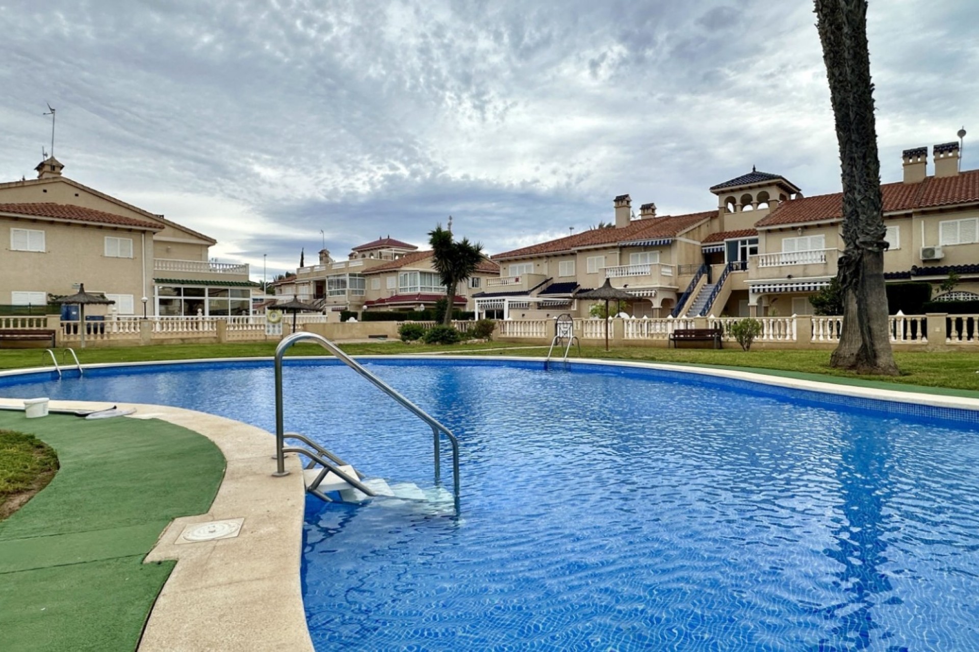 Brukt - Apartment -
Orihuela Costa - Costa Blanca