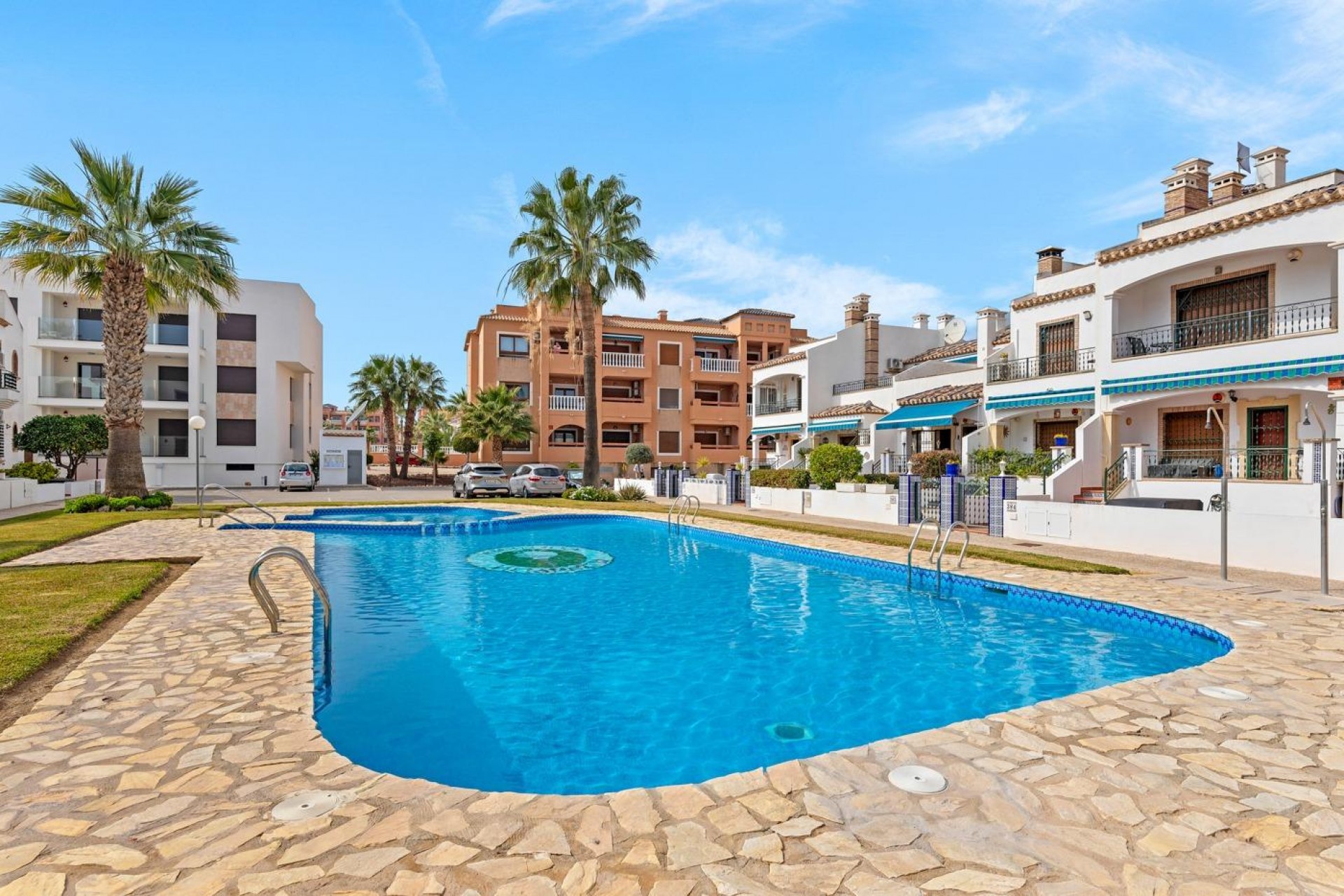 Brukt - Apartment -
Orihuela Costa - Costa Blanca