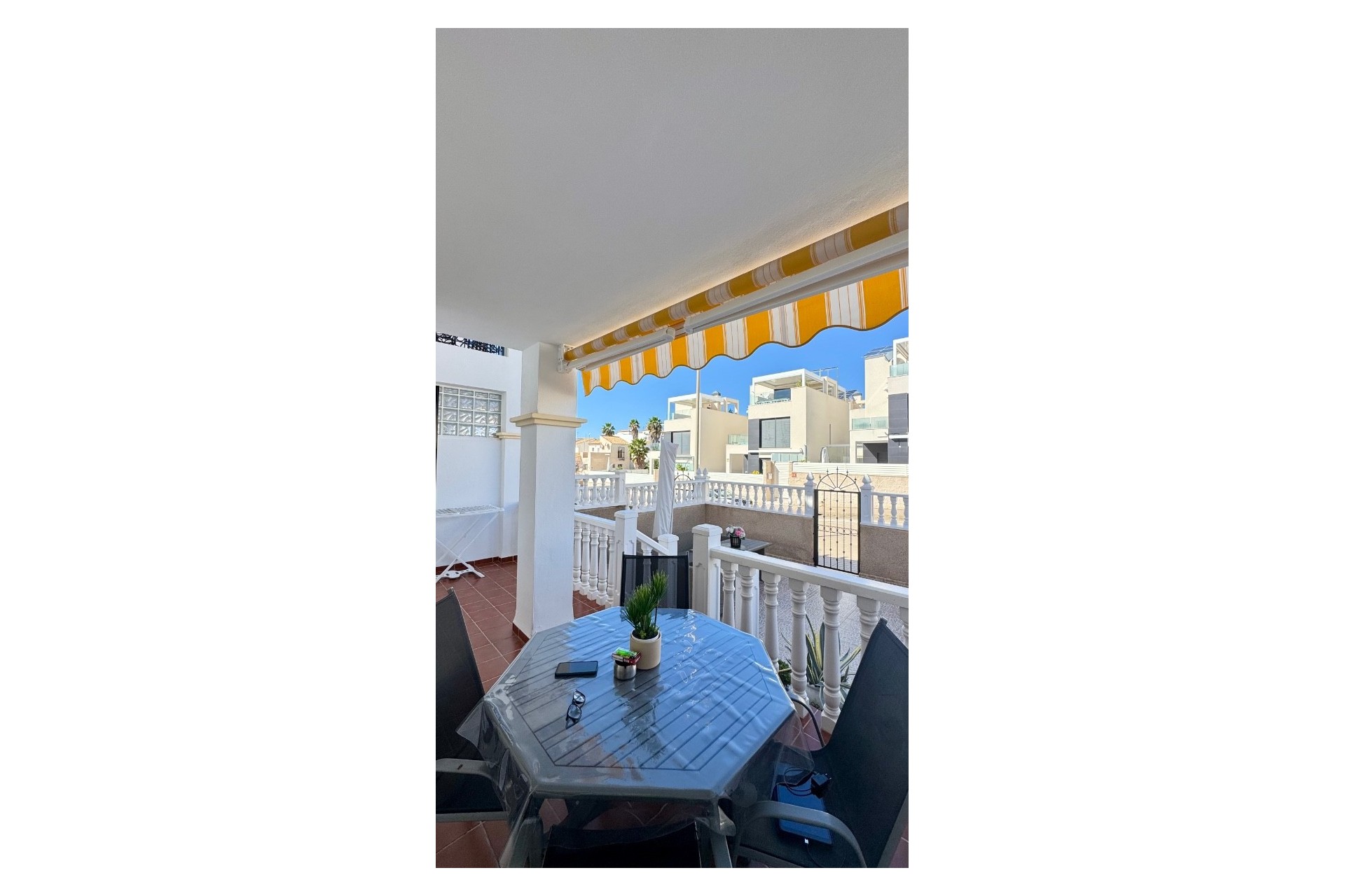 Brukt - Apartment -
Orihuela Costa - Costa Blanca
