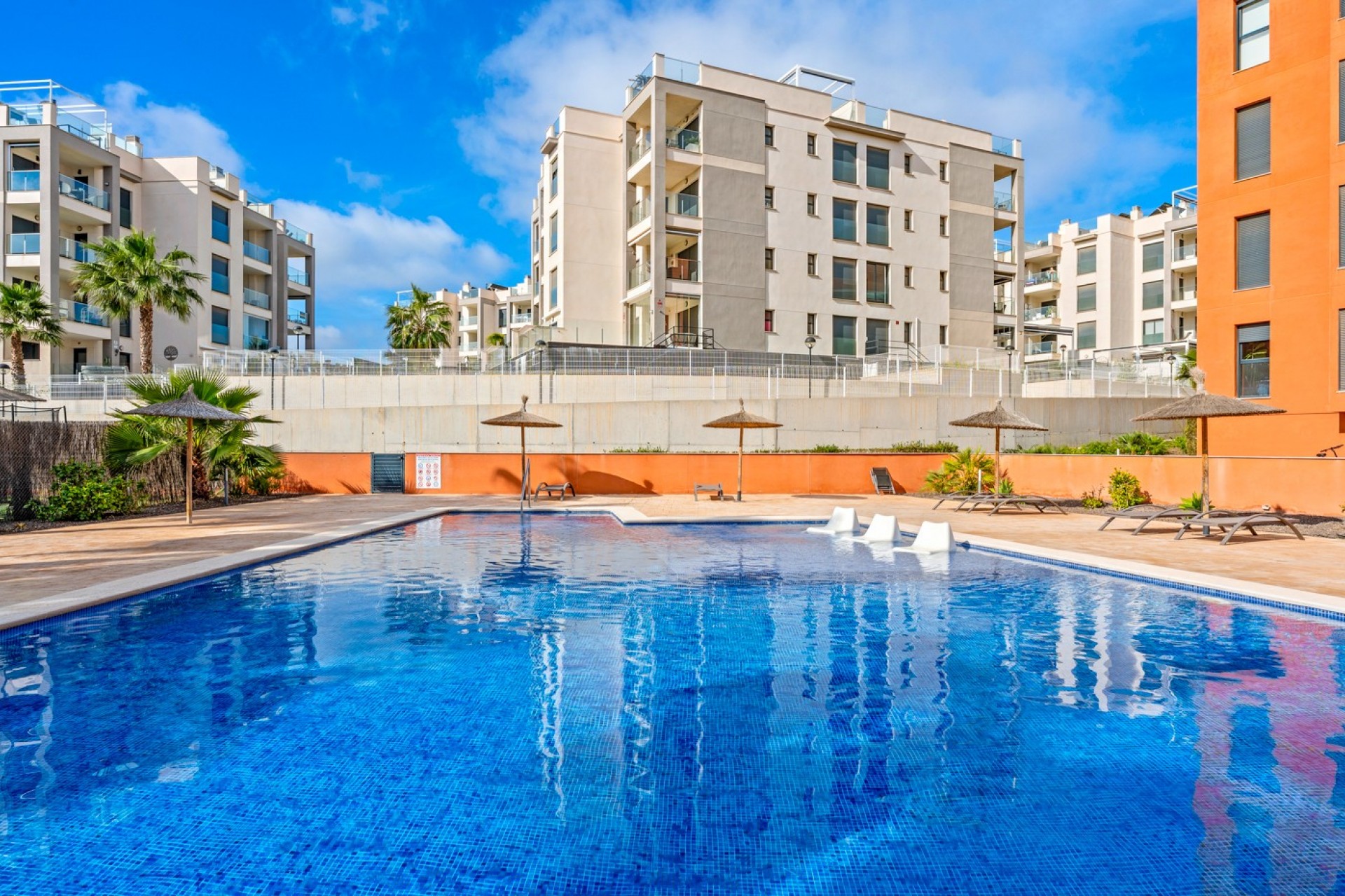 Brukt - Apartment -
Orihuela Costa - Costa Blanca