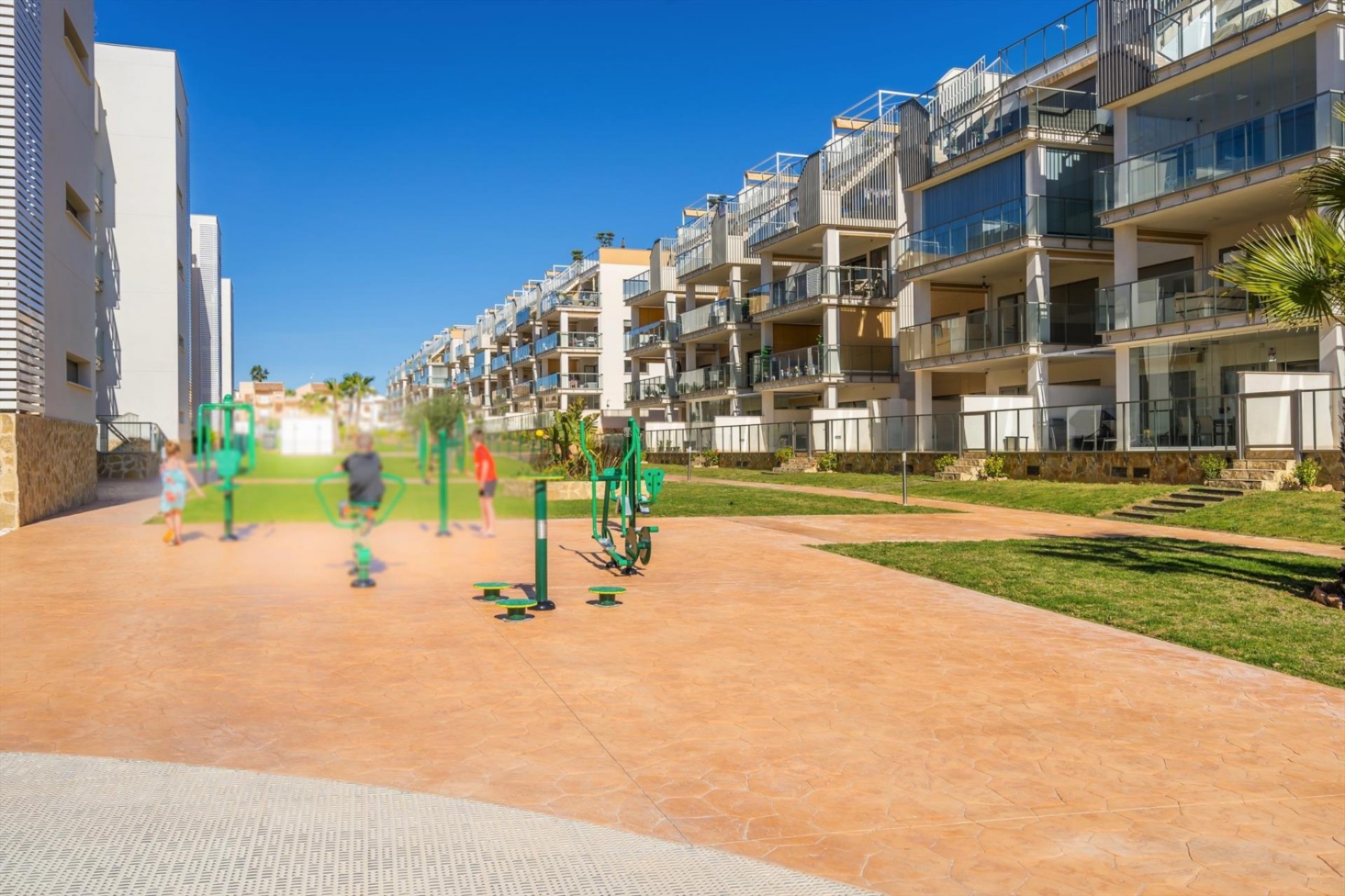 Brukt - Apartment -
Orihuela Costa - Costa Blanca