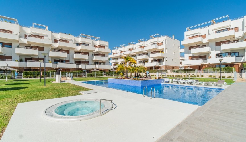Brukt - Apartment -
Orihuela Costa - Costa Blanca