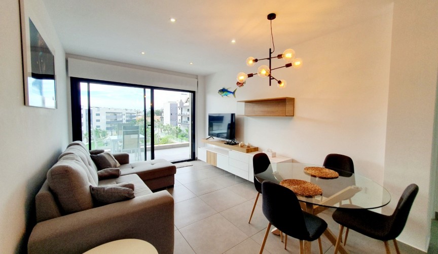 Brukt - Apartment -
Orihuela Costa - Costa Blanca