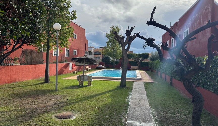 Brukt - Apartment -
Orihuela Costa - Costa Blanca