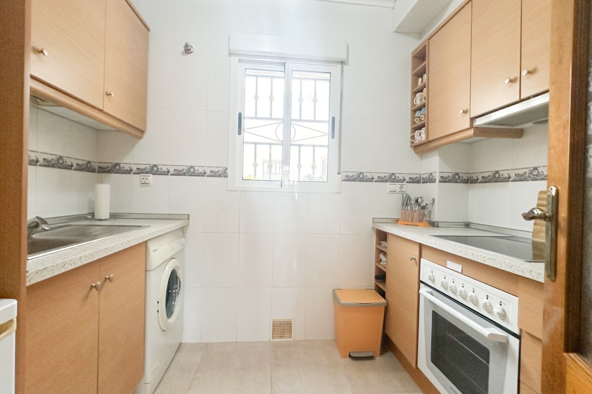 Brukt - Apartment -
Orihuela Costa - Costa Blanca