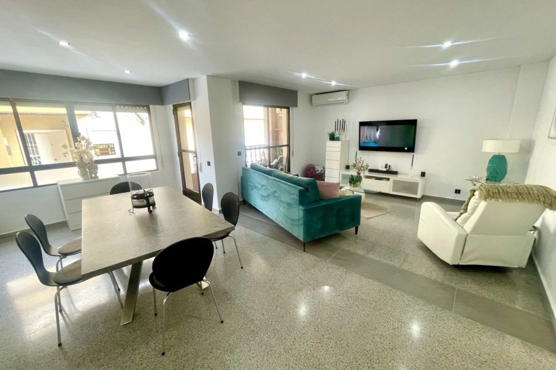 Brukt - Apartment -
Orihuela Costa - Costa Blanca