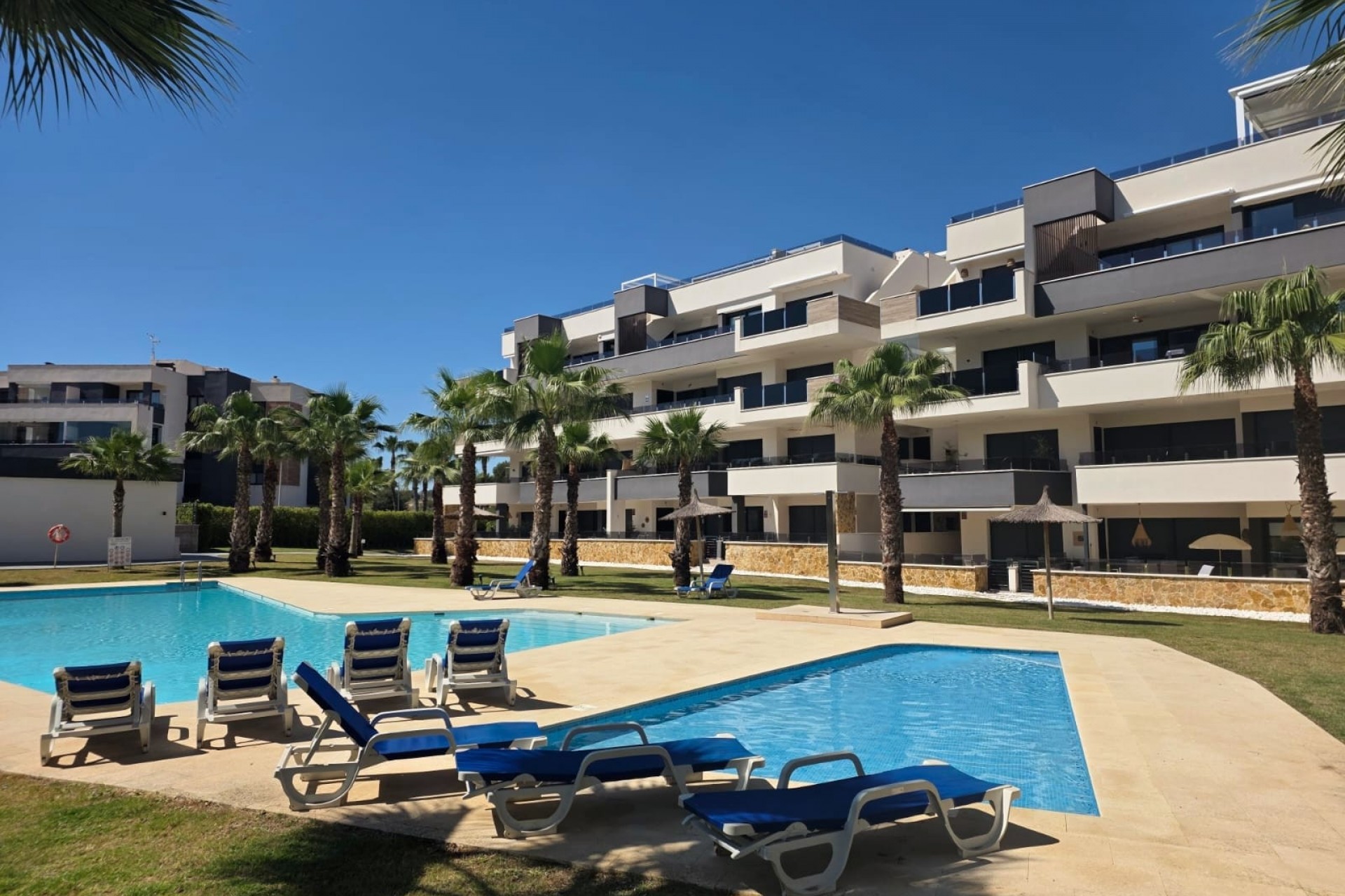 Brukt - Apartment -
Orihuela Costa - Costa Blanca