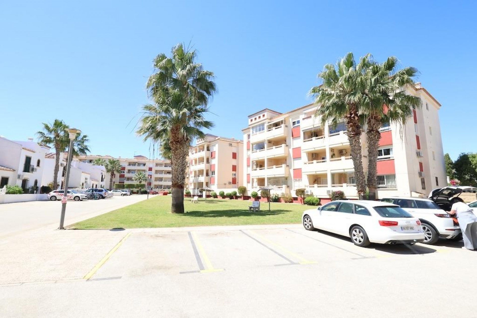 Brukt - Apartment -
Orihuela Costa - Costa Blanca
