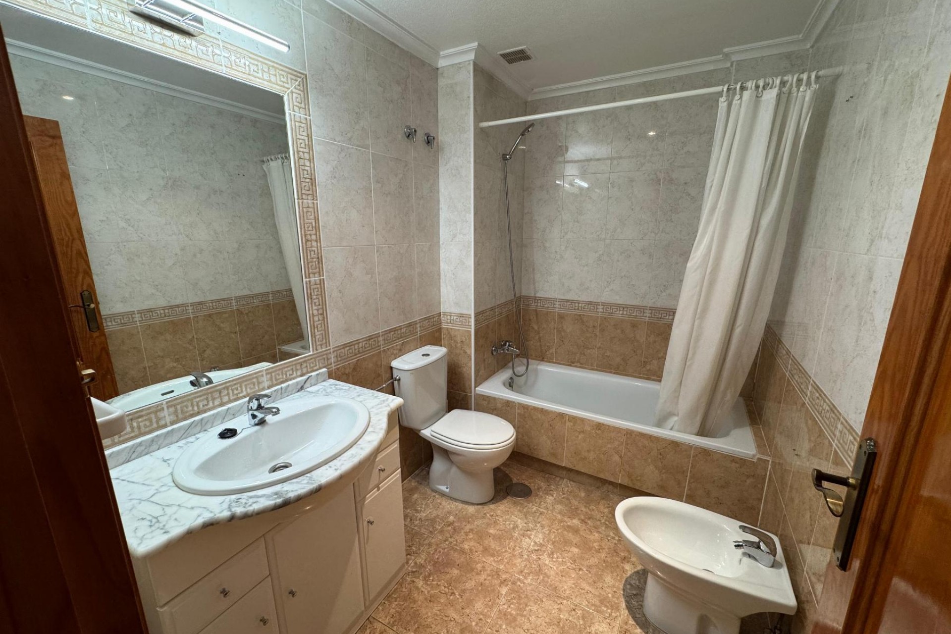 Brukt - Apartment -
Orihuela Costa - Costa Blanca