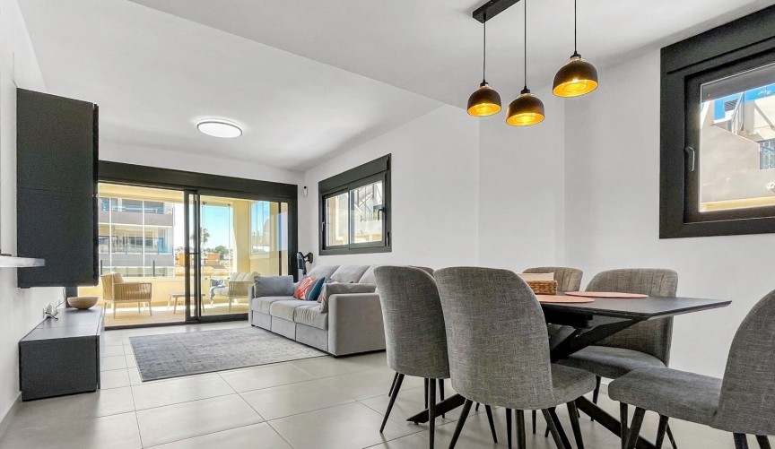 Brukt - Apartment -
Orihuela Costa - Costa Blanca