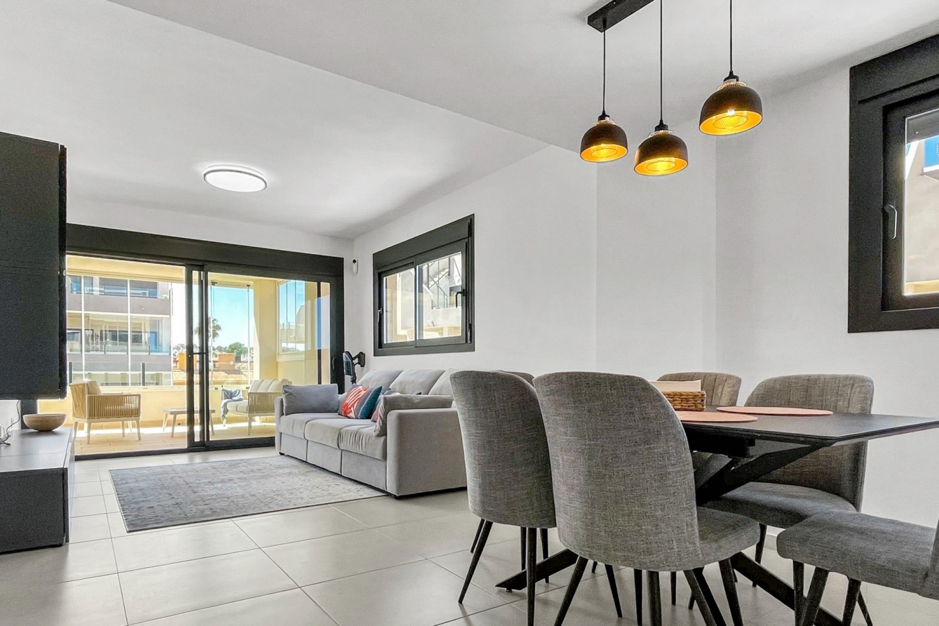 Brukt - Apartment -
Orihuela Costa - Costa Blanca
