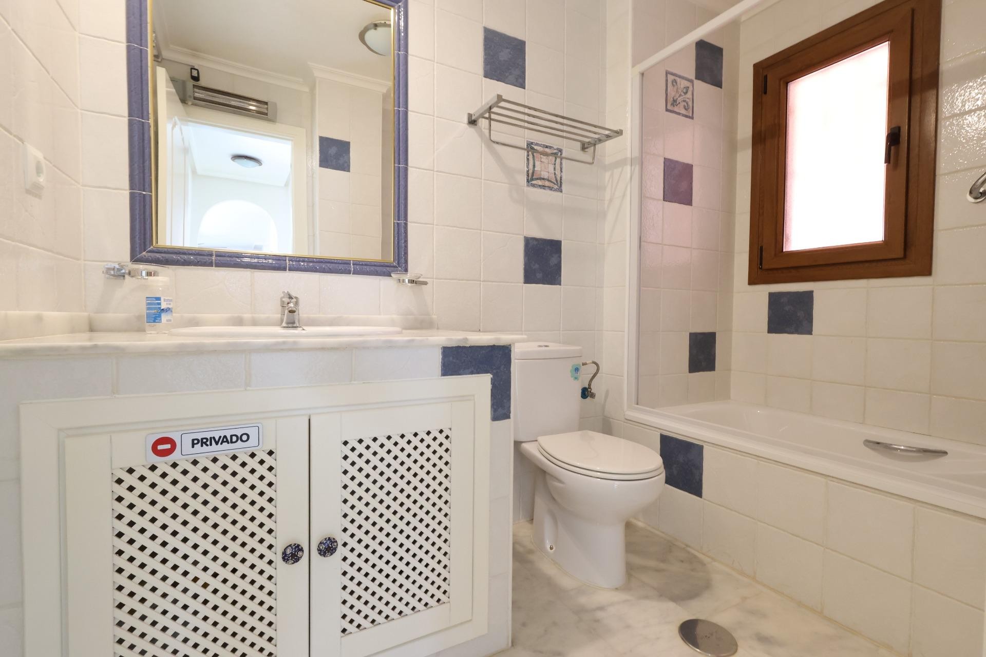 Brukt - Apartment -
Orihuela Costa - Costa Blanca