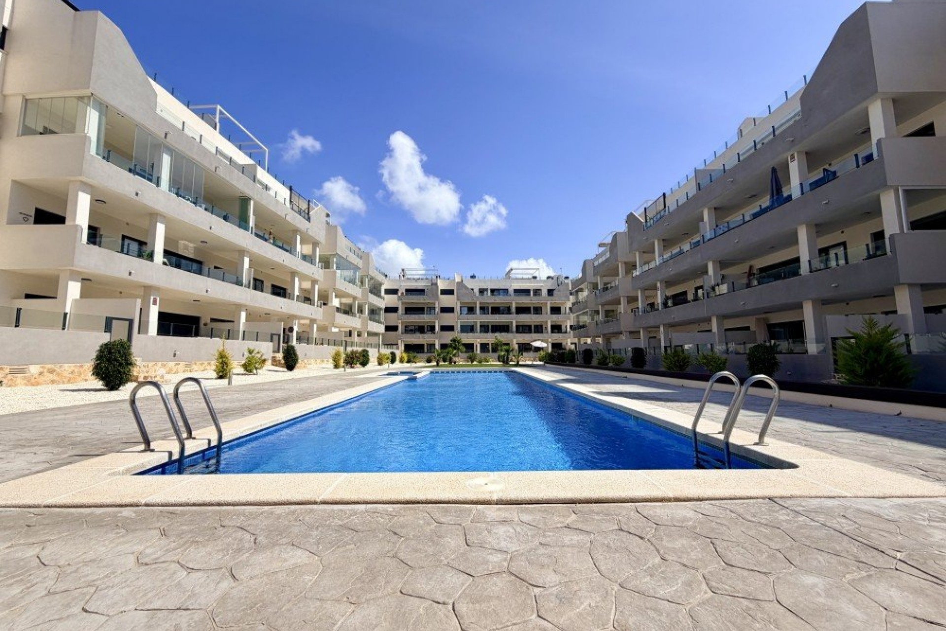 Brukt - Apartment -
Orihuela Costa - Costa Blanca