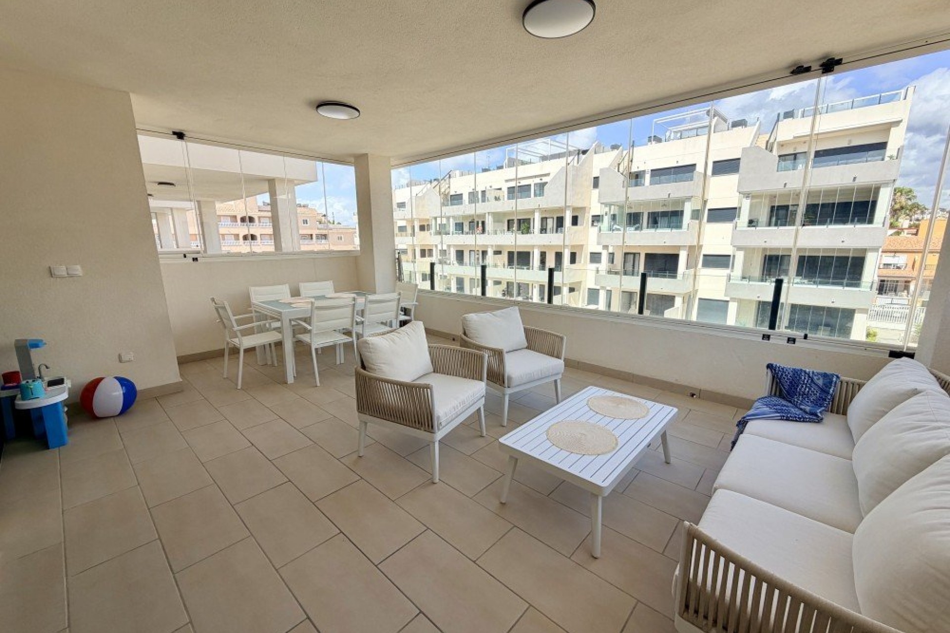 Brukt - Apartment -
Orihuela Costa - Costa Blanca
