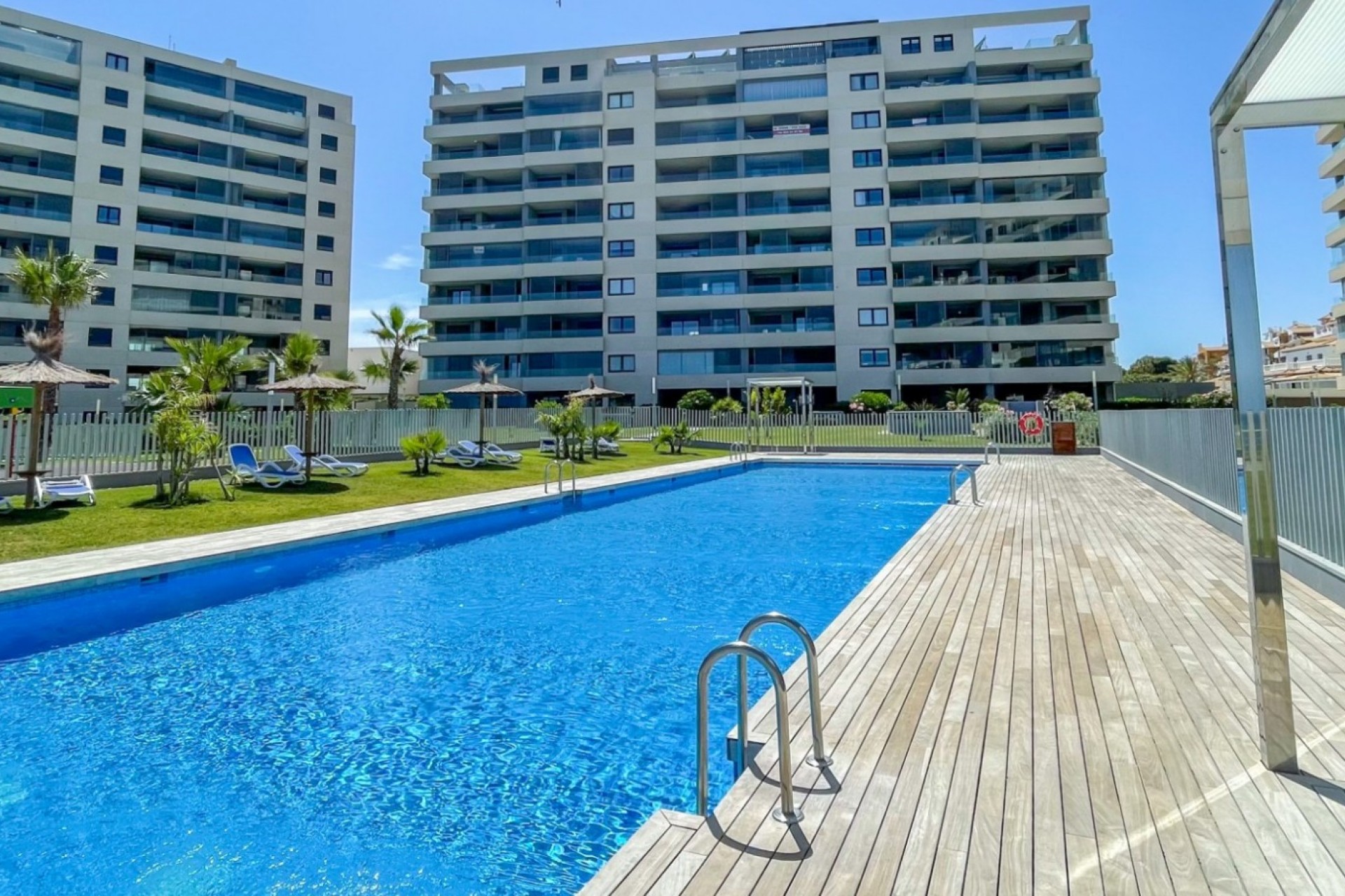 Brukt - Apartment -
Orihuela Costa - Costa Blanca