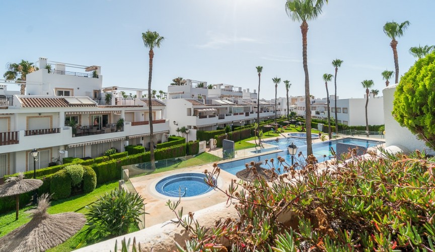 Brukt - Apartment -
Orihuela Costa - Costa Blanca