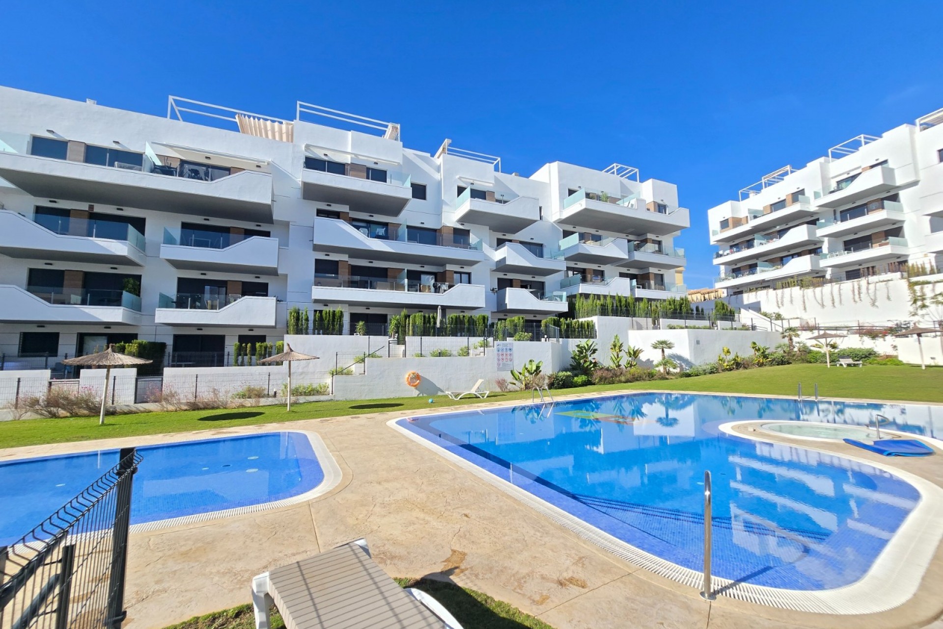 Brukt - Apartment -
Orihuela Costa - Costa Blanca