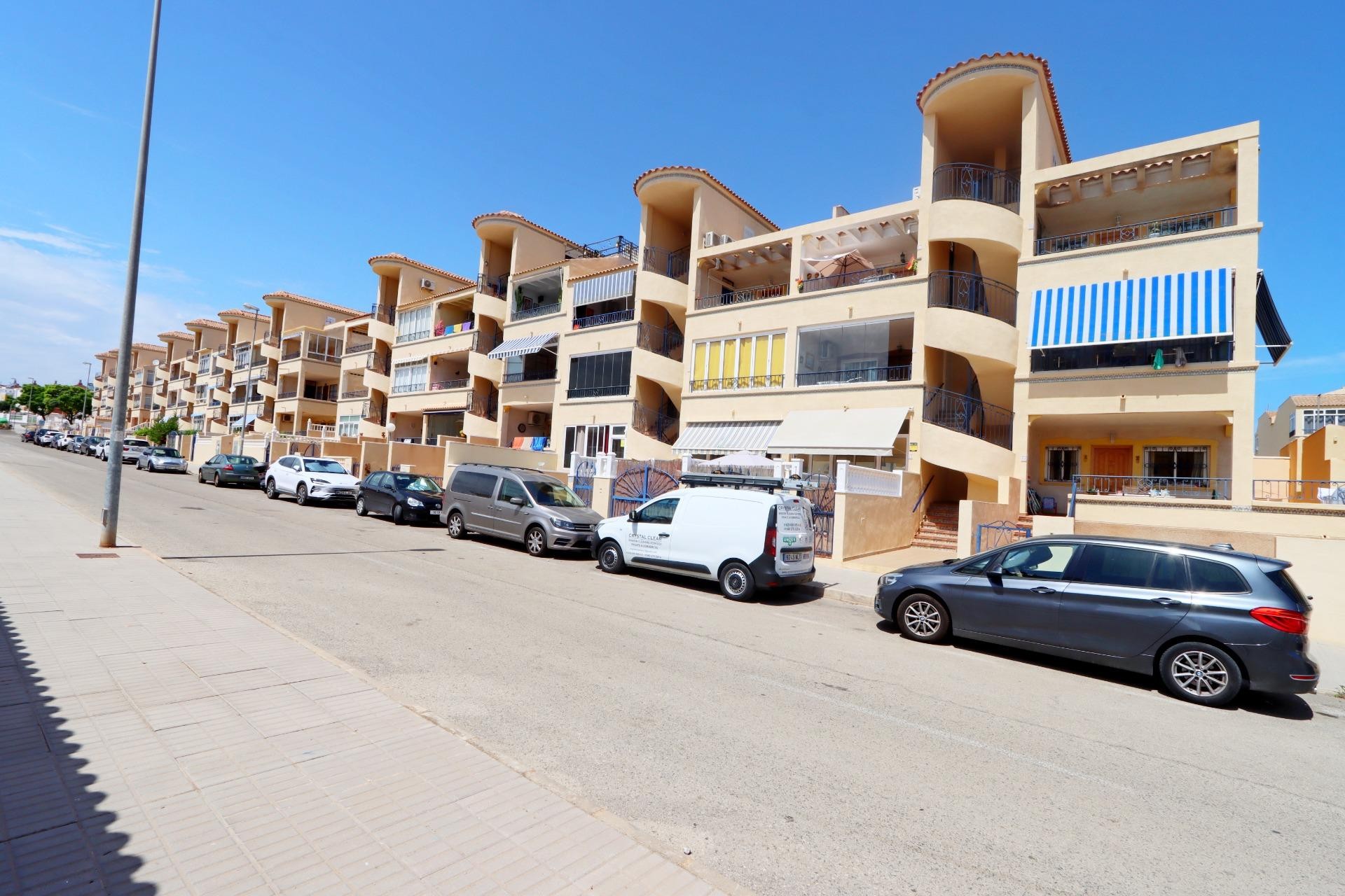 Brukt - Apartment -
Orihuela Costa - Costa Blanca