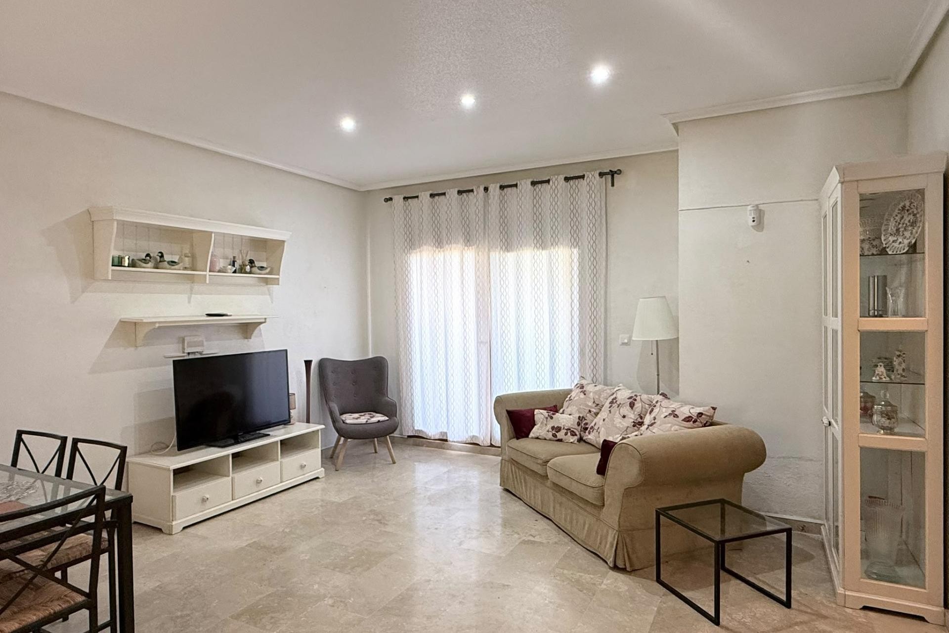 Brukt - Apartment -
Orihuela Costa - Costa Blanca