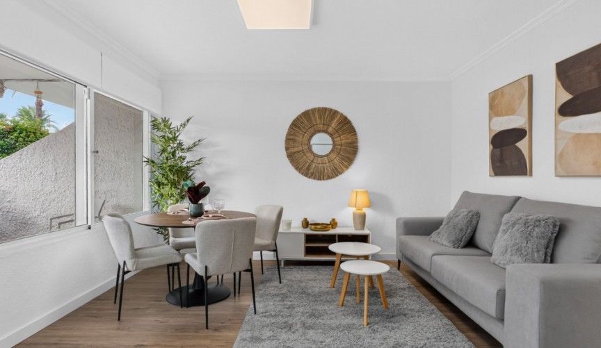 Brukt - Apartment -
Orihuela Costa - Costa Blanca