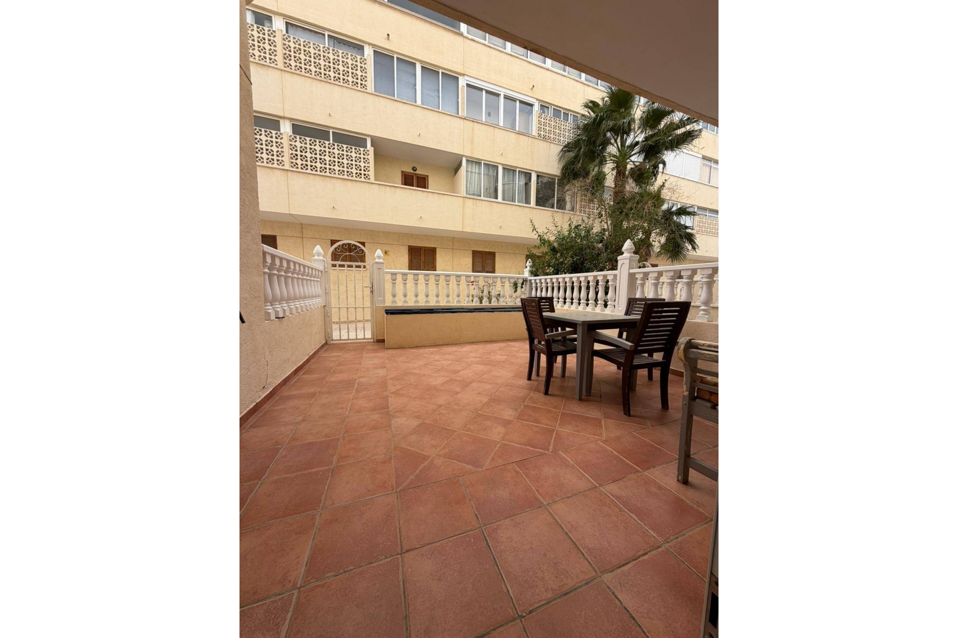 Brukt - Apartment -
Orihuela Costa - La Regia