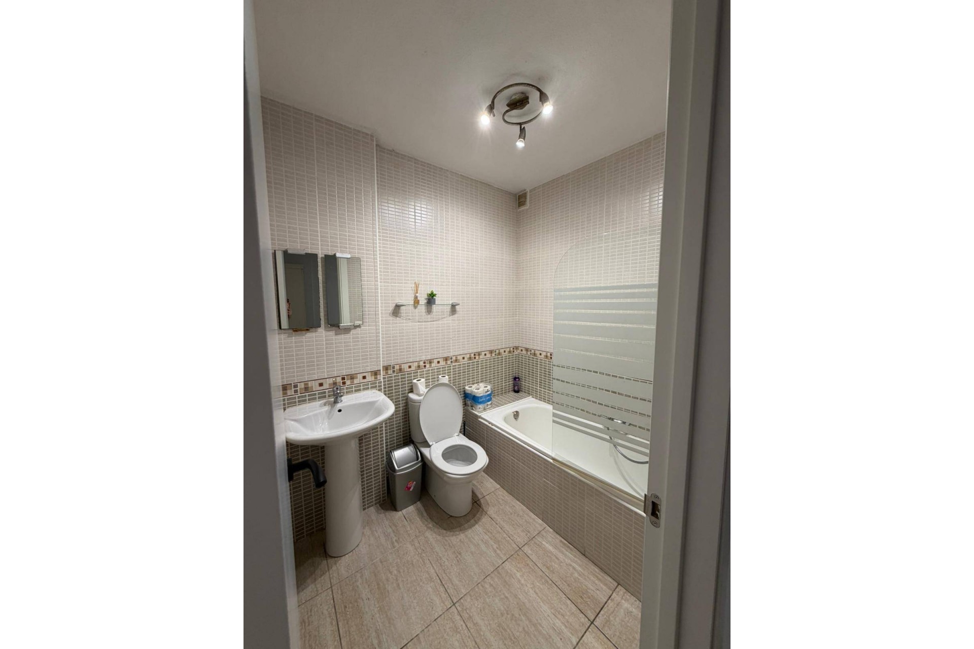 Brukt - Apartment -
Orihuela Costa - La Regia