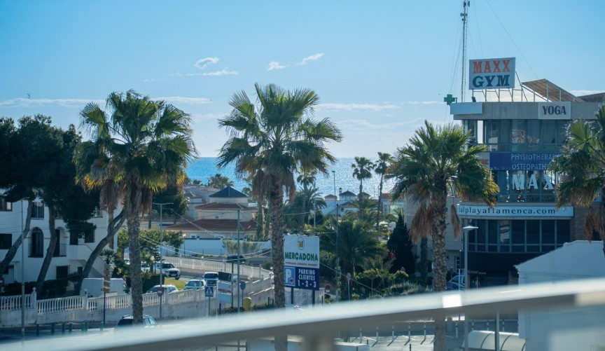 Brukt - Apartment -
Orihuela Costa - La Zenia