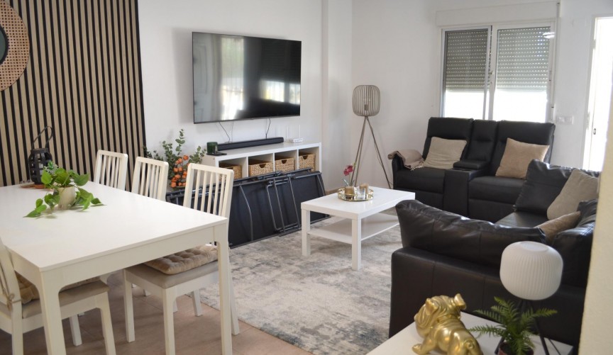 Brukt - Apartment -
Orihuela Costa - Las Filipinas