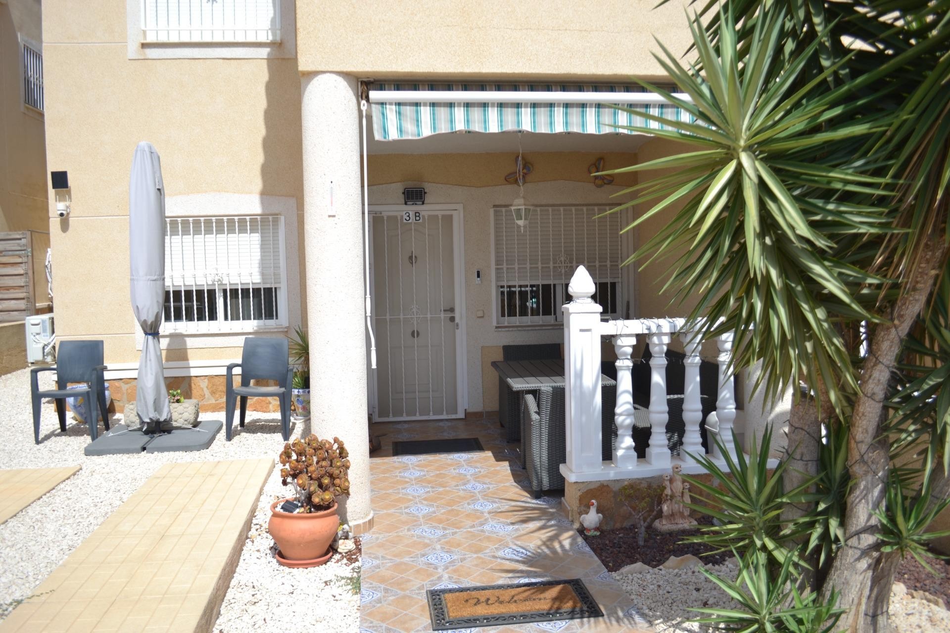 Brukt - Apartment -
Orihuela Costa - Las Filipinas