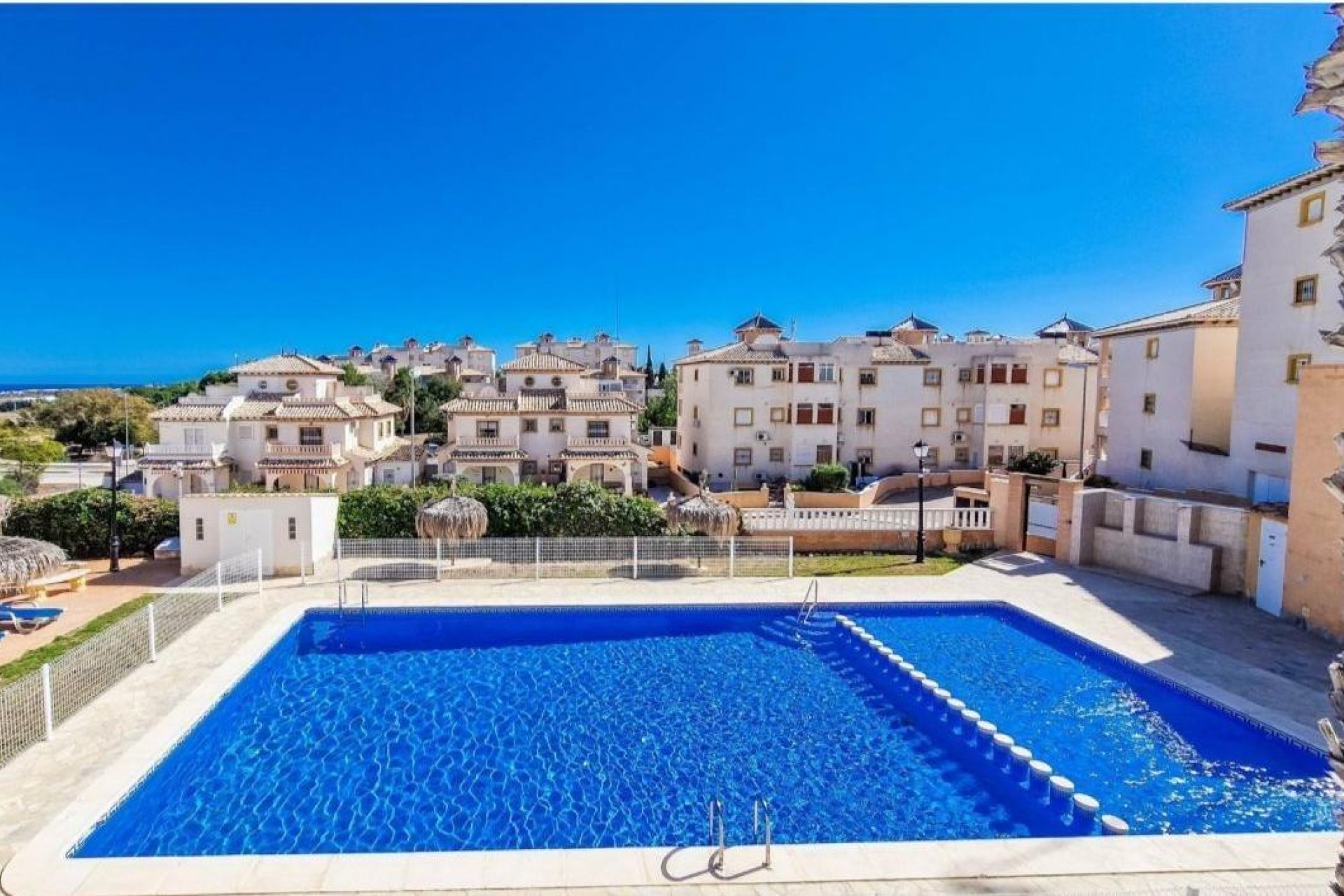 Brukt - Apartment -
Orihuela Costa - Lomas De Cabo Roig-los Dolses