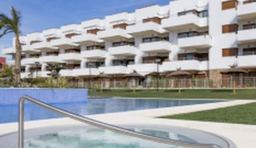 Brukt - Apartment -
Orihuela Costa - Lomas de Cabo Roig