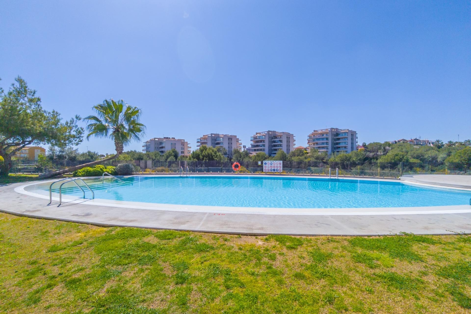 Brukt - Apartment -
Orihuela Costa - Los Dolses