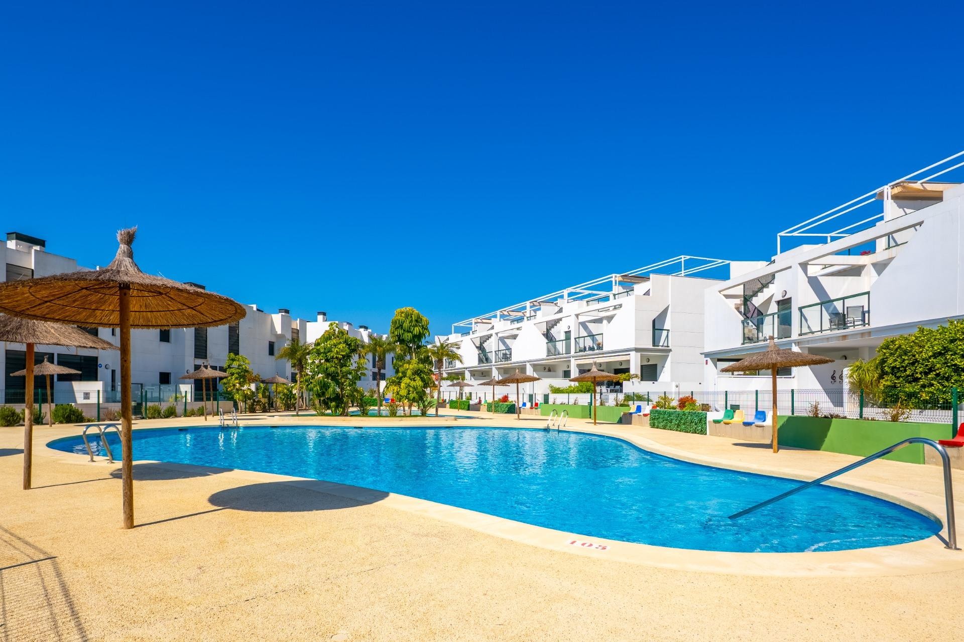 Brukt - Apartment -
Orihuela Costa - Mil Palmeras