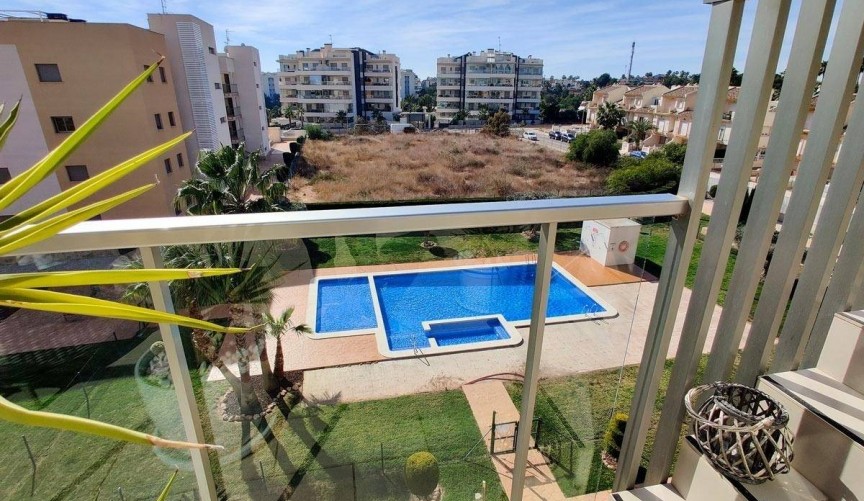 Brukt - Apartment -
Orihuela Costa - Montezenia