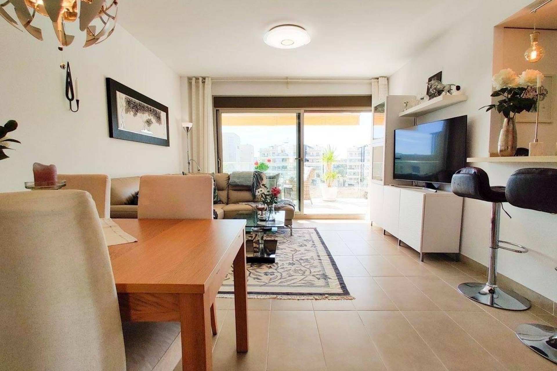 Brukt - Apartment -
Orihuela Costa - Montezenia