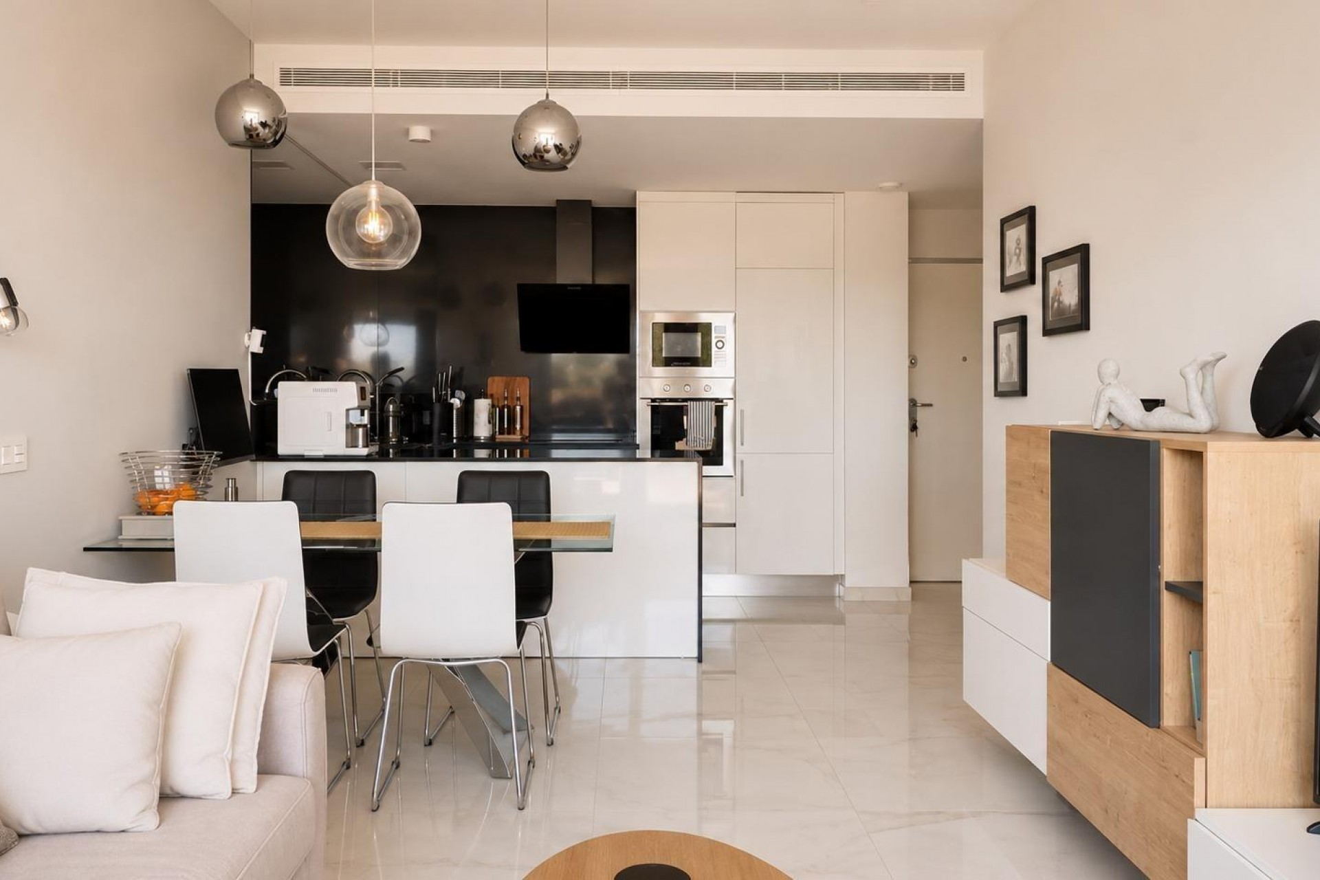 Brukt - Apartment -
Orihuela Costa - PAU 8