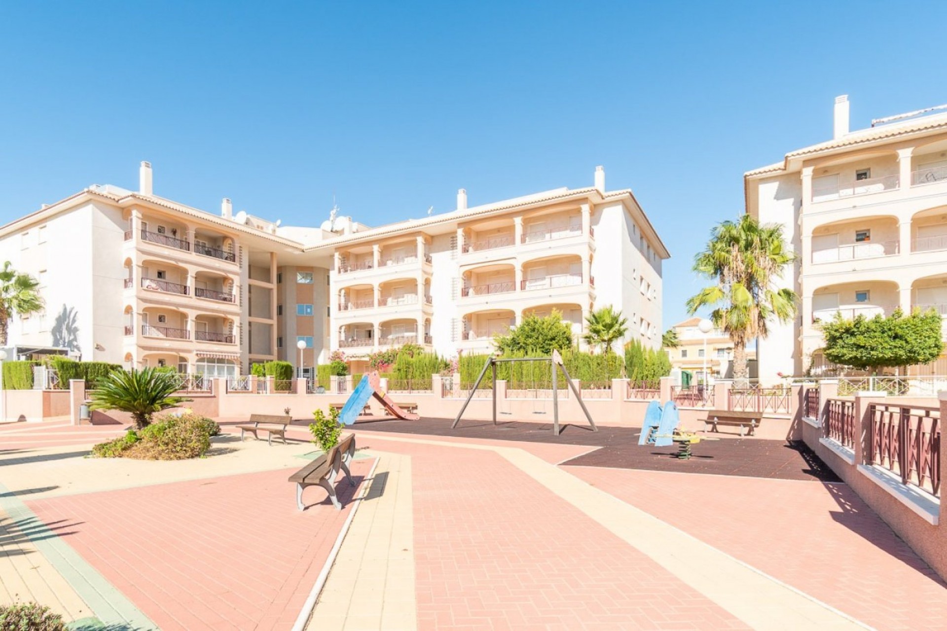 Brukt - Apartment -
Orihuela Costa - Playa Flamenca