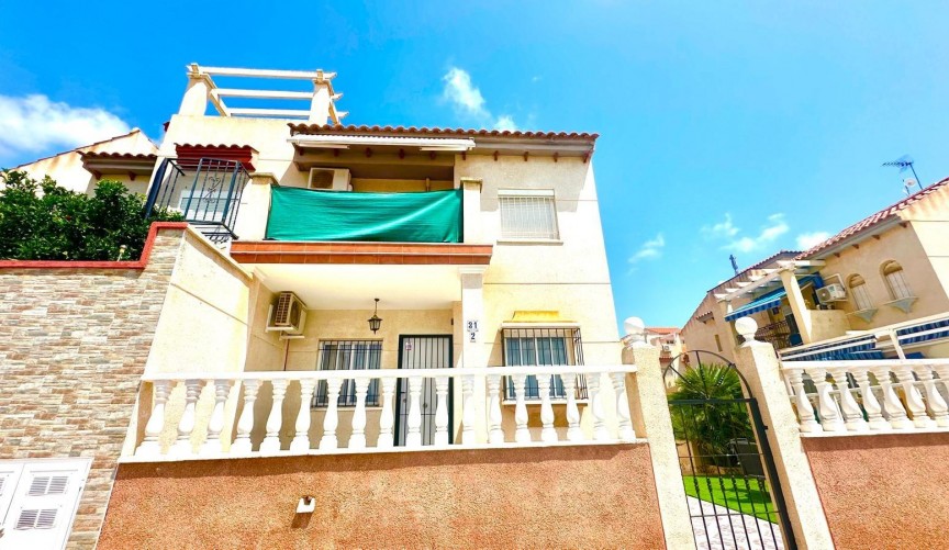 Brukt - Apartment -
Orihuela Costa - Playa Flamenca
