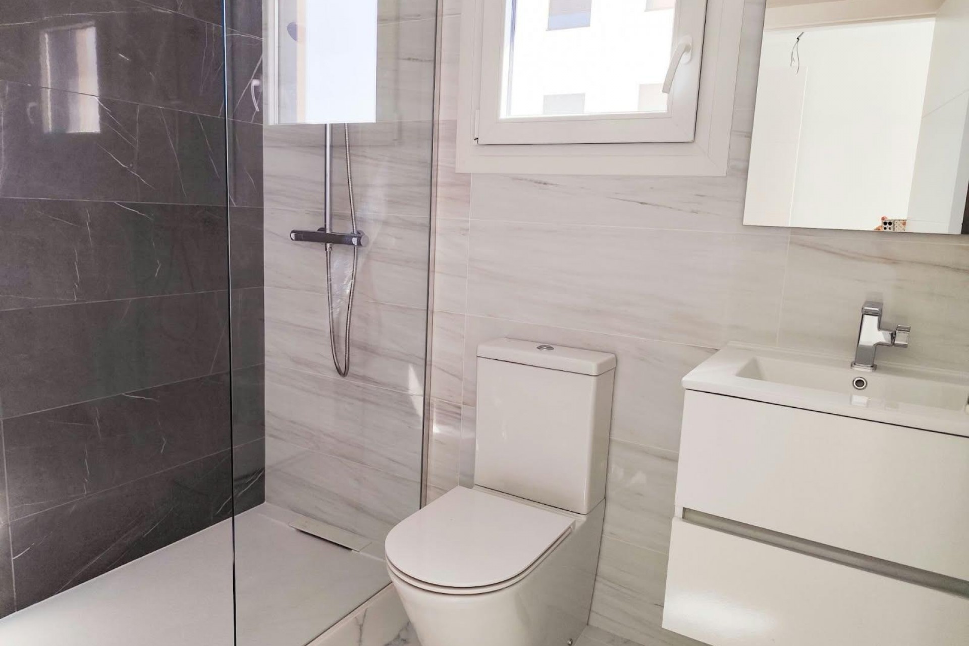 Brukt - Apartment -
Orihuela Costa - Punta Prima