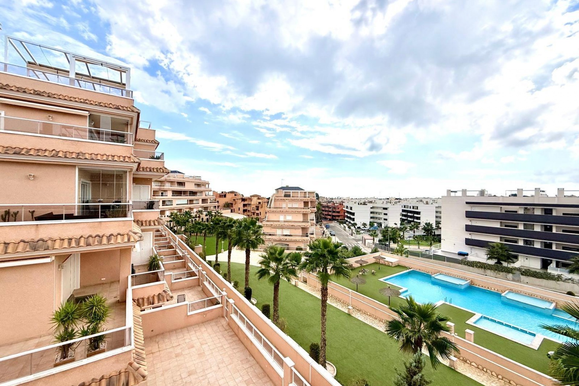 Brukt - Apartment -
Orihuela Costa - Villamartín-las Filipinas