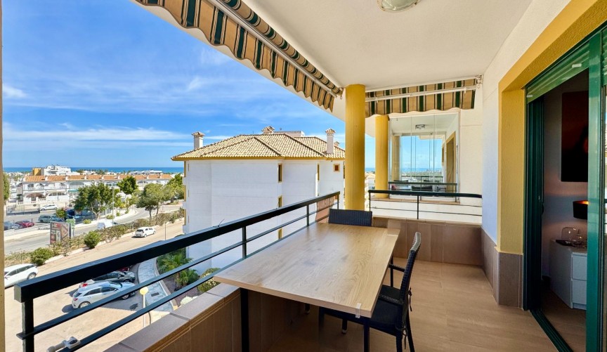 Brukt - Apartment -
Orihuela Costa - Villamartín-las Filipinas