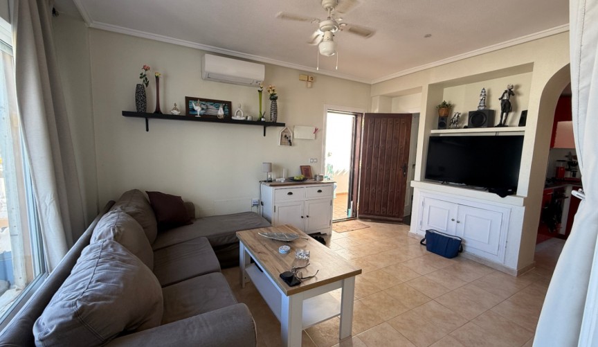 Brukt - Apartment -
Orihuela - Inland